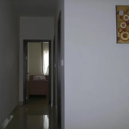 Garden View Apartment