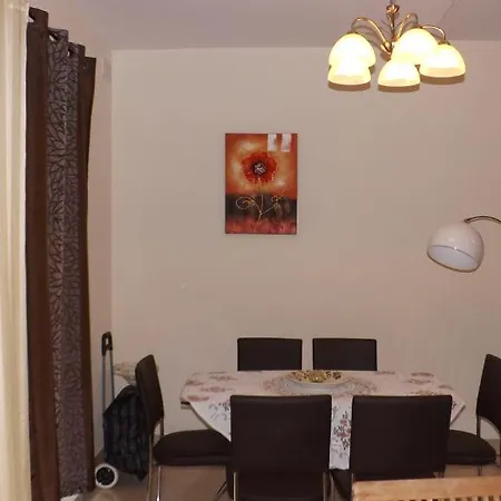 Garden View Apartment Mellieħa